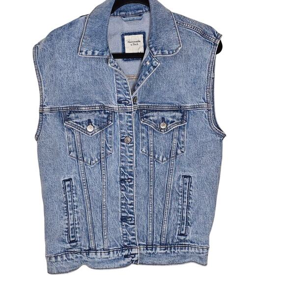 Abercrombie & Fitch Denim Vest Women Size Small Trucker Style 90’s Jean Jacket - Picture 1 of 6